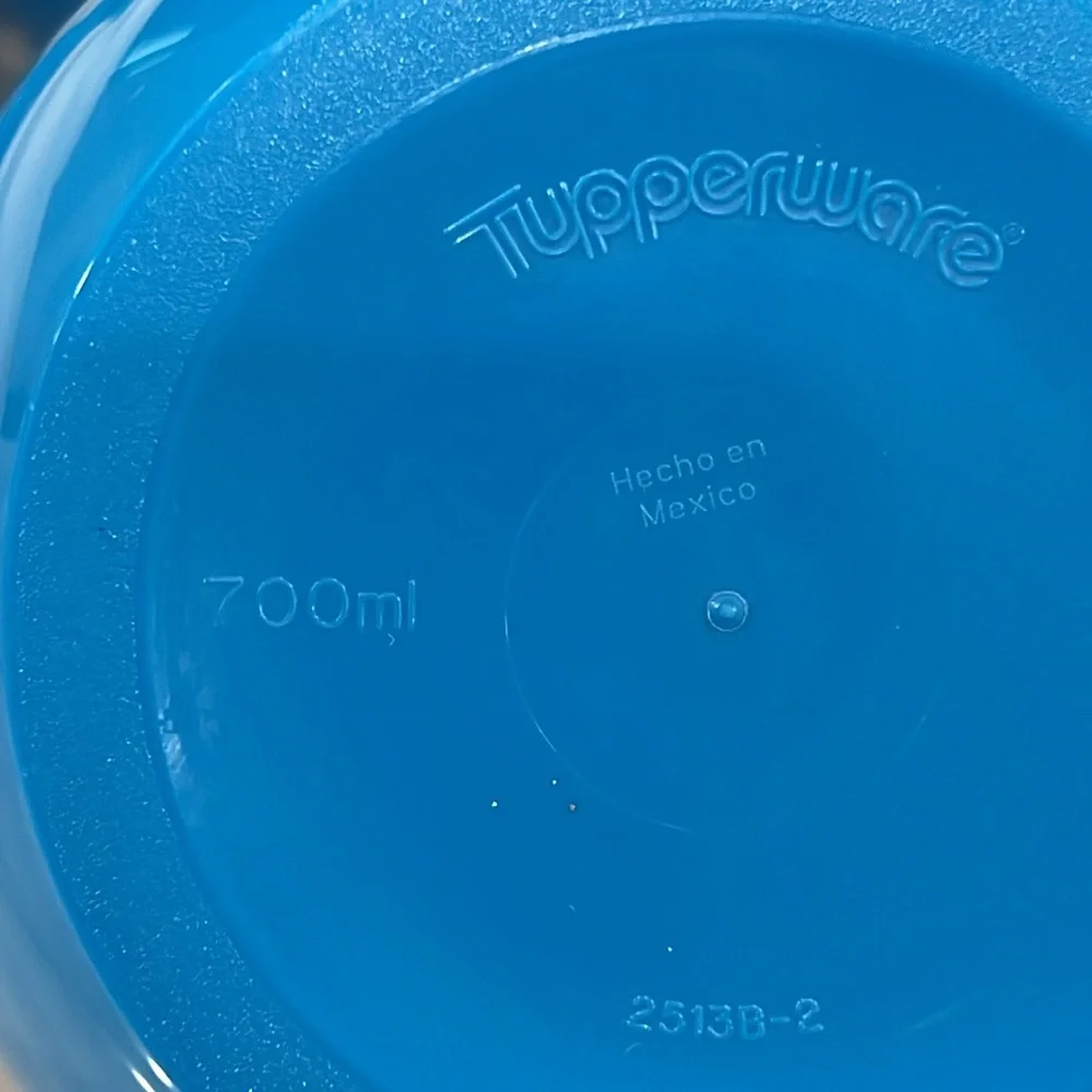 Tuppeware Small Containers